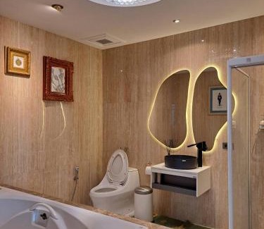 Nakhon Chai Si House | casapapa homeandspace