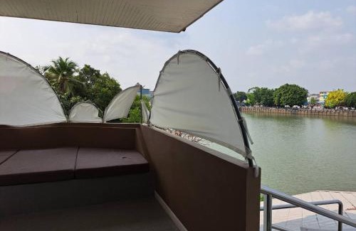 Nakhon Chai Si House | casapapa homeandspace