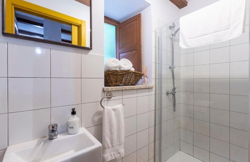 Medin House | Casas del Molino - Muiños do Mainzoso Turismo Rural