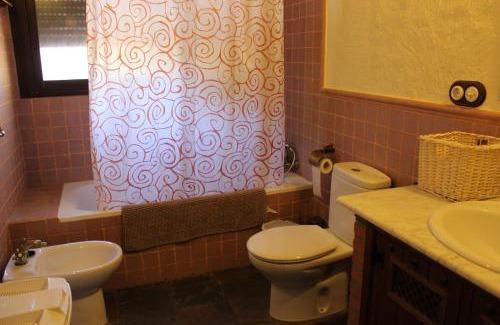 Fuentes de Leon House | Casas Rurales Las Cuevas El Rincón