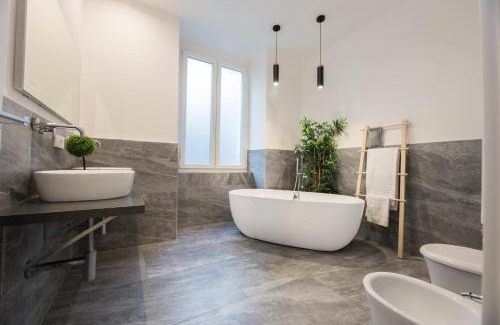 Castelletto Apartment | CasaViva-Modern Elegant Trilo in Genova Castelletto