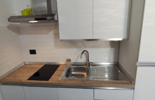 Nicolosi House | Case Gemmellaro - Family