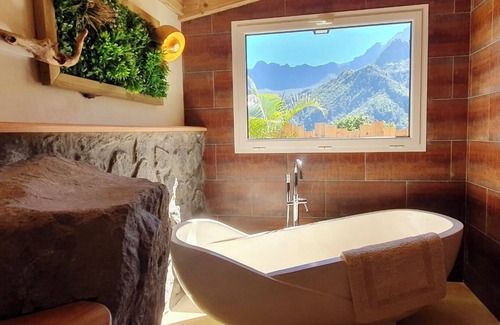 Cilaos Hotel | Case Nyala