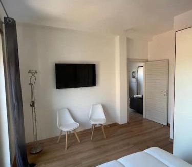 Suburbio VII Portuense Apartment | Casetta al Trullo con terrazza