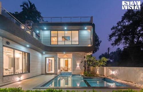 Varchi Ali Villa | Cashew Creek by VEO - Part of StayVista with Pool & WiFi