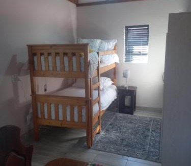 Universitas Apartment | Casita Grato