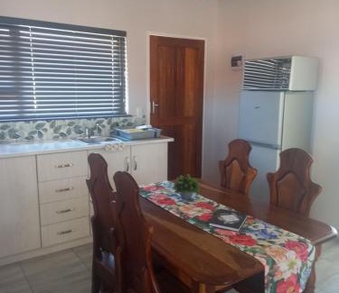 Universitas Apartment | Casita Grato