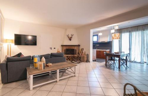 Castello di Serravalle Apartment | CASOLARA: ospitalità su misura