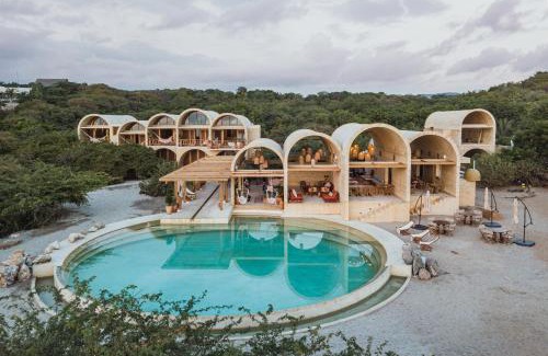 Barra de Colotepec Hotel | Casona Sforza