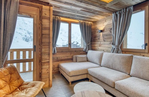 Belle Plagne Apartment | Cassiopée 403 - Centre station - Ski aux pieds