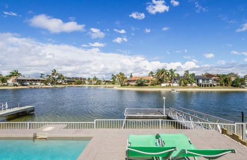 Mermaid Waters House | Castaways on the Gold Goast