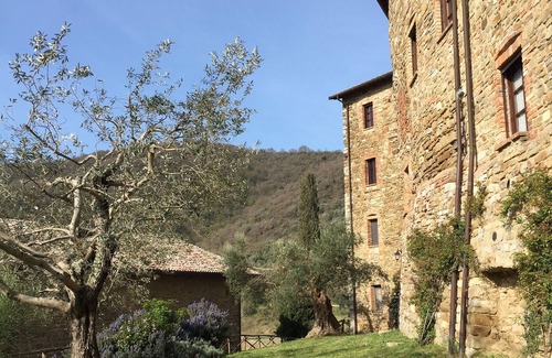 Piegaro Cottage | Castle Cottage Near Perugia With Large Pool, Garden And Private Patio