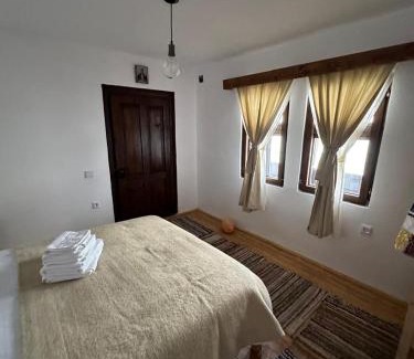 Domnesti House | Casuța din Domnești