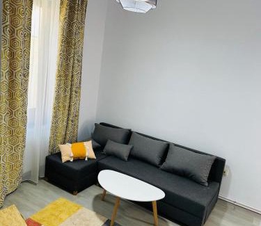 Oravita House | Casuta de pe Eminescu