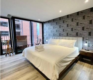 Zona 10 Apartment | CaSuya Airali apartment with heated pool, gym in city center