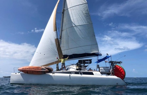 Carti Tupile Boat Rental | Catamaran 43 feet in san blas Panama