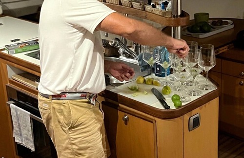 Bora Bora Boat Rental | CATAMARAN SAILING CRUISE - BORA BORA: VERIFY AVAILABILITY BEFORE BOOKING!