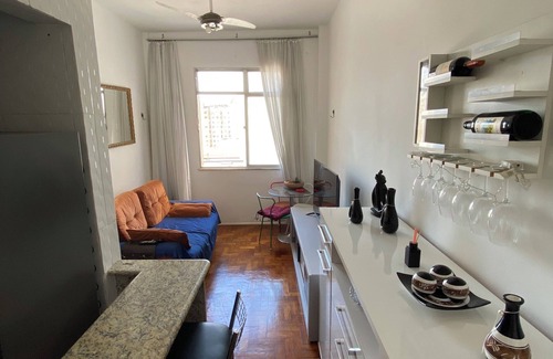 Catete Apartment | Catete apartment in the South zone of Rio de Janeiro