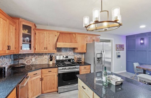 Millersport Cottage | Cattle Cottage: 2 minutes to the marina