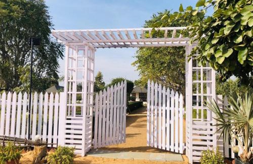 Village Hokra Resort | Cattle Inn Resort - Luxury Cottages Pushkar