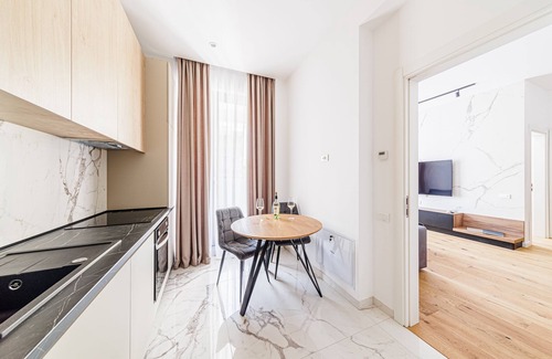 Sector 4 Apartment | CAVAR APARTHOTEL