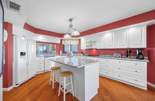 Sand Key Condo | CBC 2-17A –Newly Updated Beach Front Condo!