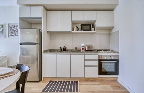 Constitucion Apartment | Cedrón Amazing Pool View Apartment