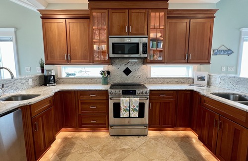 Topsail Beach Condo | CELEBRATE SUMMER - JUNE FLASH SALE - 2 NIGHT MIN - BOOK NOW AND SAVE!