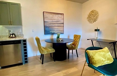 City Centre Apartment | Central and Comfy Loft