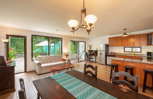 Antigua Guatemala House | Central Antigua casita perfect for families