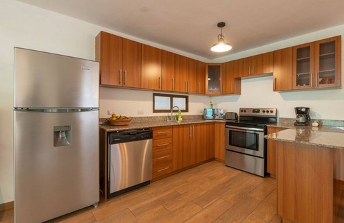 Antigua Guatemala House | Central Antigua casita perfect for families