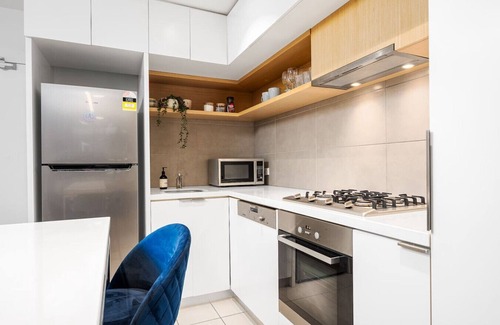 Abbotsford Apartment | Central Cosy Private Hideaway in Richmond