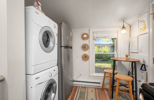 Orleans House | Central location! Bungalow for 2 + Garden