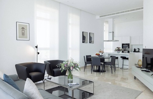 City Centre Apartment | Central Park Residence