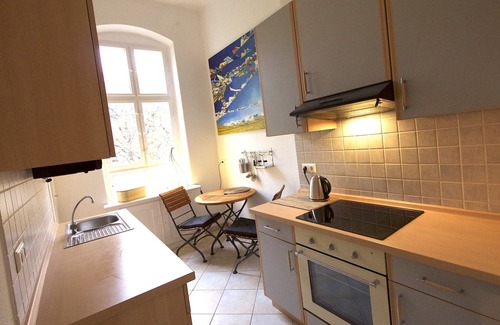 Wilmersdorf Apartment | Central, quiet, bright and cozy, in 10 minutes by car to the hotspots
