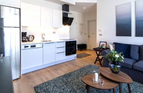 Kartal Apartment | Central Residence Flat near Metro in Kartal