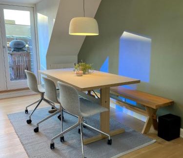 Indre by Apartment | Central rooftop apartment by ARoS with balcony