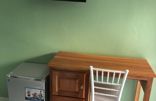 Montego Bay Hotel | Centrally located! 5 minutes from airport, steps from the beach