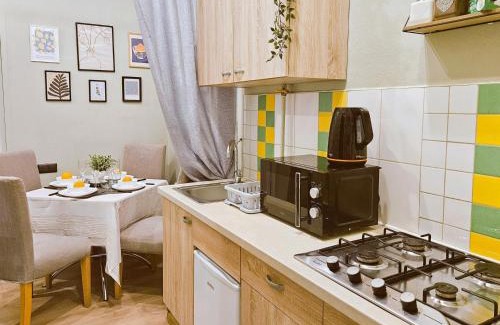 Maskavas Forstate Apartment | Centrally located Compact 2BR Apartment Ground Floor