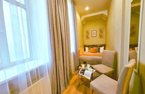 Maskavas Forstate Apartment | Centrally located Compact 2BR Apartment Ground Floor
