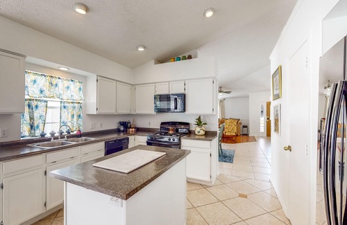 Casselberry House | Centrally located home with a firepit, recently renovated, & large enclosed yard