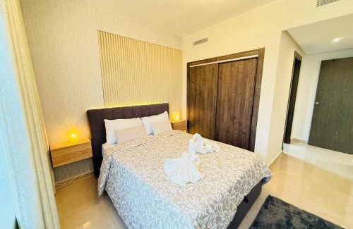 Tangier Apartment | Centre-ville de Tanger, Appartement familial, 2 chambres, Proche mer, Face TGV, Parking privé, IPTV, AC, WIFI