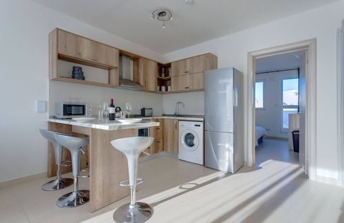 Msida Apartment | Centric and Modern Penthouse close to Amenities