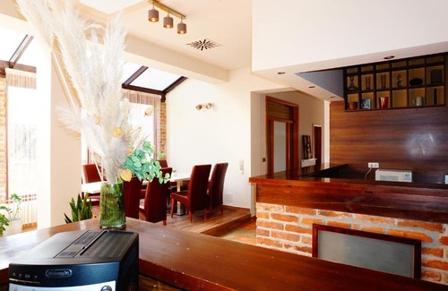 Zalaegerszeg Bed & Breakfast | Centro Panzió