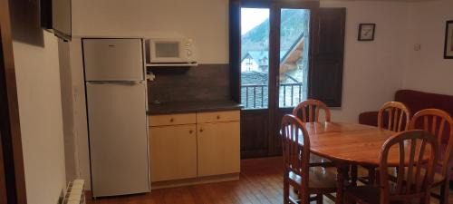 Torla Apartment | Centro Torla-Ordesa 5pax Apto Miguel