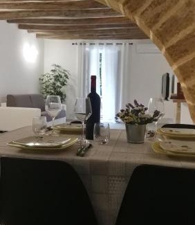 Corso dei Mille - Sant'Erasmo Apartment | Cesare Home