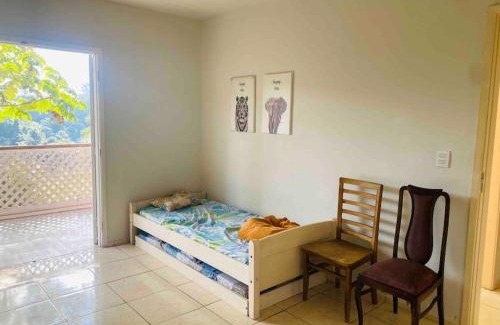 Embu das Artes House | Chácara Aconchegante com Piscina e Salão de Festas
