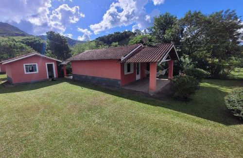 Goncalves House | Chácara dos Pássaros