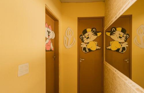 Amparo House | Chácara Temporada Lazer Piscina Amparo Net 200 Mb!