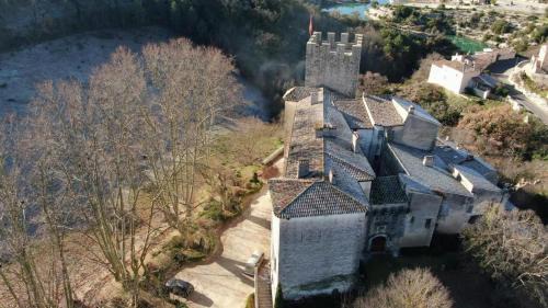 Esparron-de-Verdon Apartment | Château d'Esparron